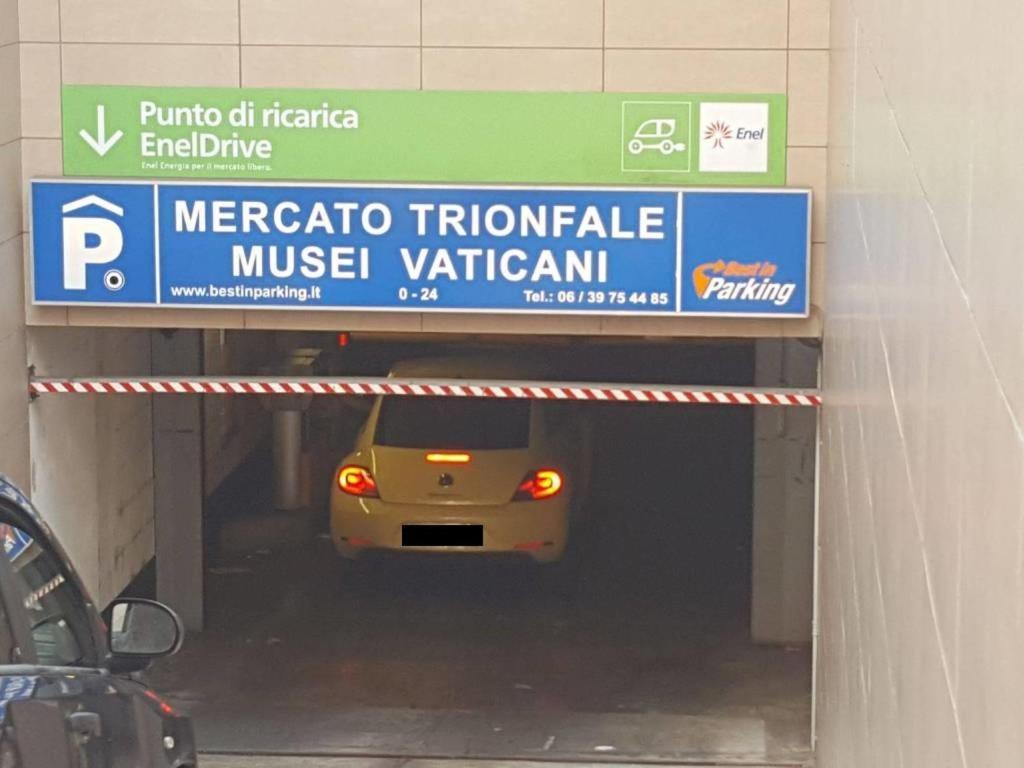 Vatican Doria 64 - And Rome